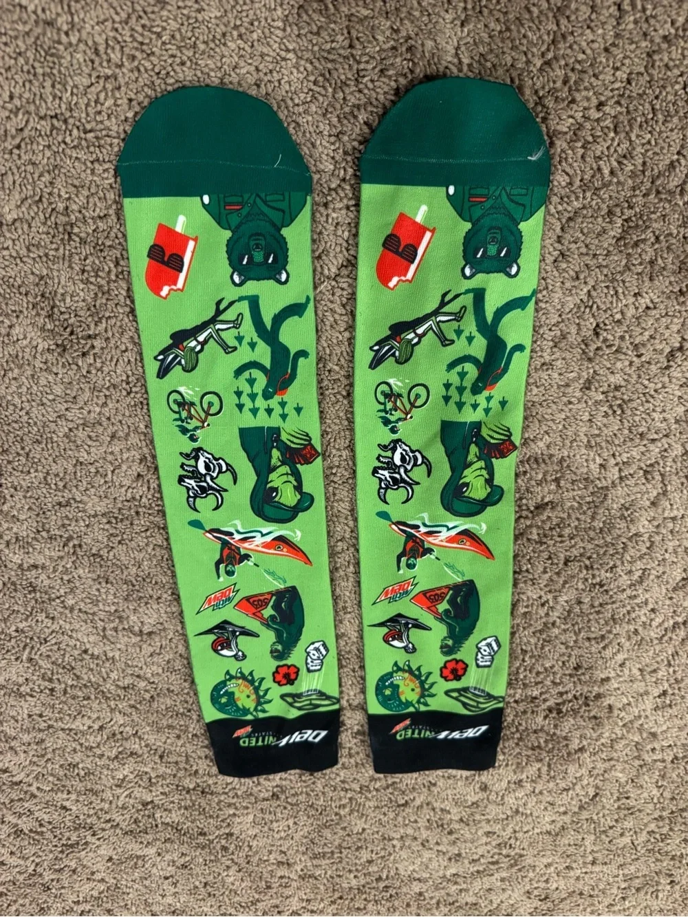 Mt. Dew Dew United Men's Green Graphic Crew Socks playful adventure inspired NEW